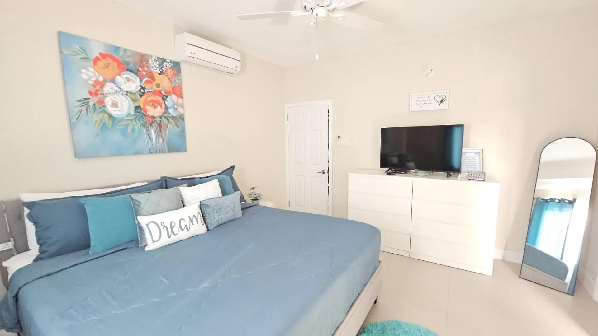 Sunny-Shore Hideaway Lucea 0*,  Giamaica